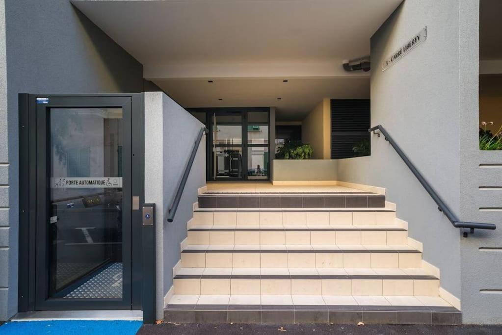 Studio Neuf - Portes De Monaco - Confort - Wifi - Clim Luaran gambar